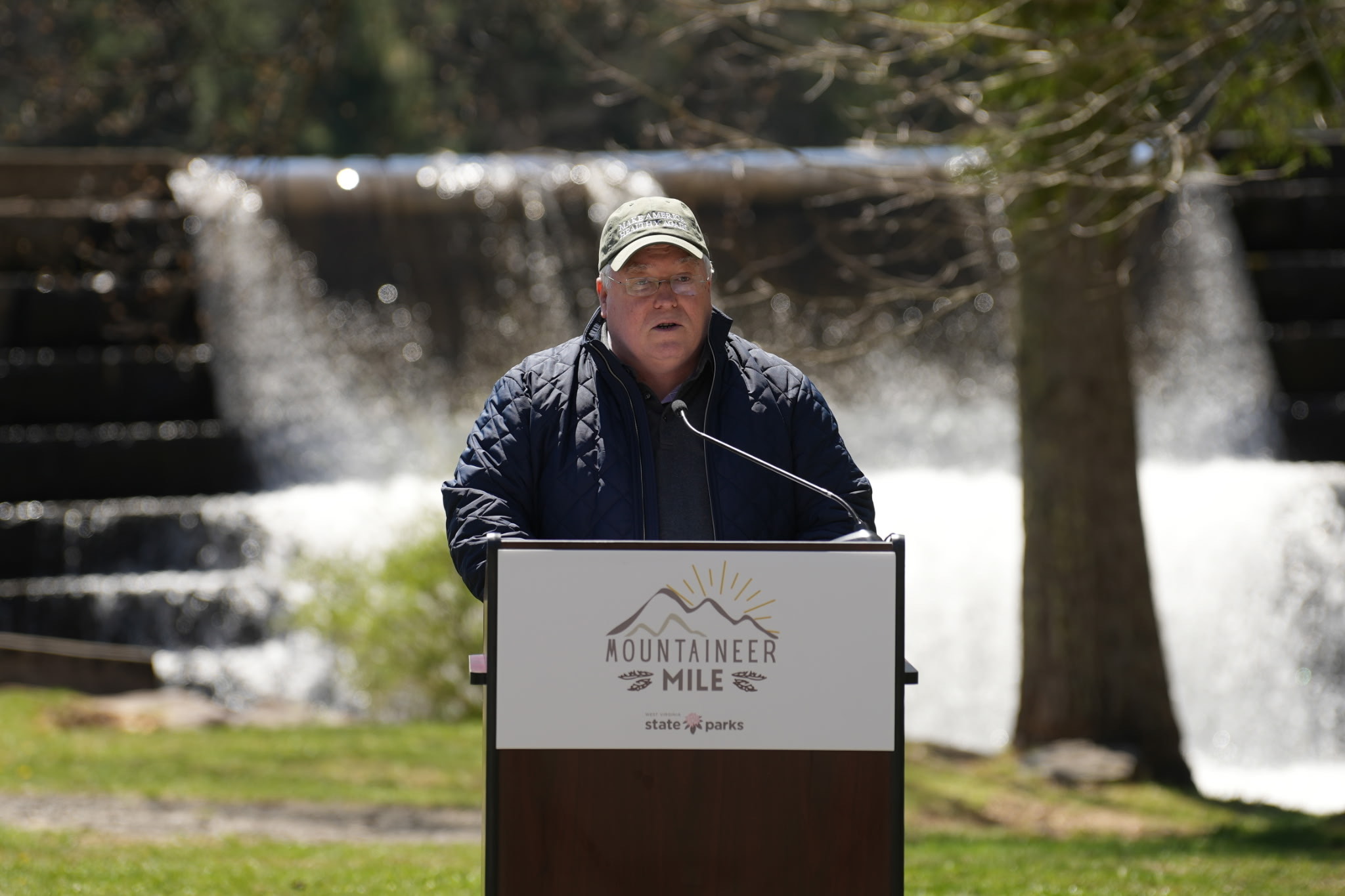 Morrisey Unveils First Official Mountaineer Mile Trail in West Virginia - Little Beaver State Park